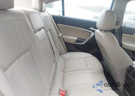 2016 Buick Regal Turbo z USA, uszkodzony, nr VIN 2G4GK5EX5G9167171